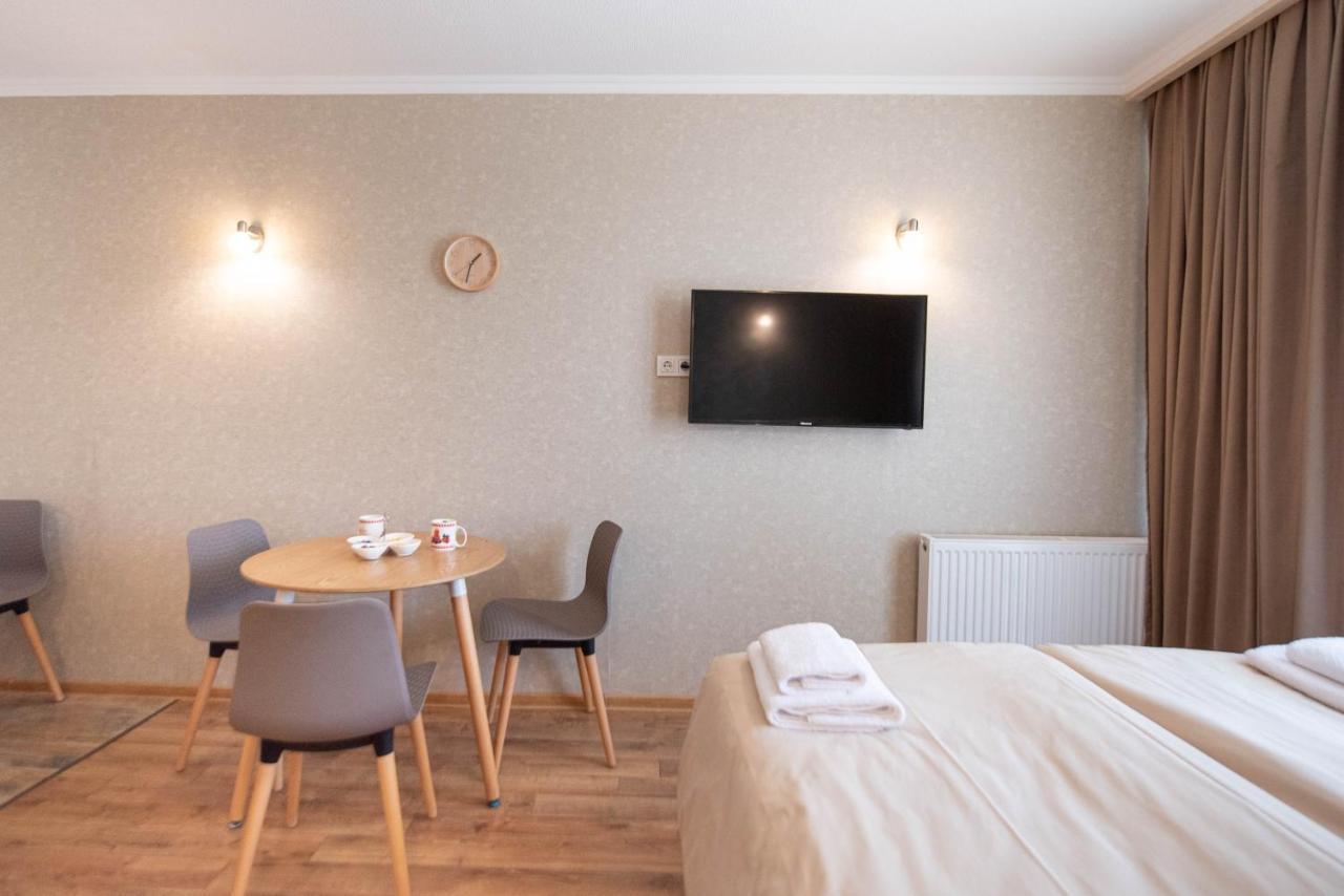 Very Fast Wifi And Own Park Place!! Goudaouri Extérieur photo